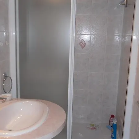 Vittoria Immobilier 10 - Reglement Sur Place -Cheques Vacances Acceptes La Grande-Motte Room photo